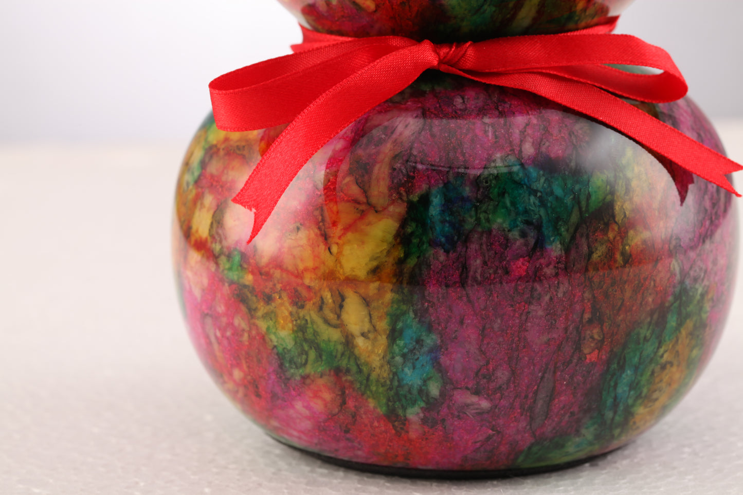 Seven-color Jade Gourd · 七彩玉石葫芦